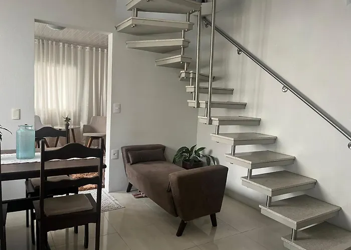 Quarto Acolhedor No Balneario