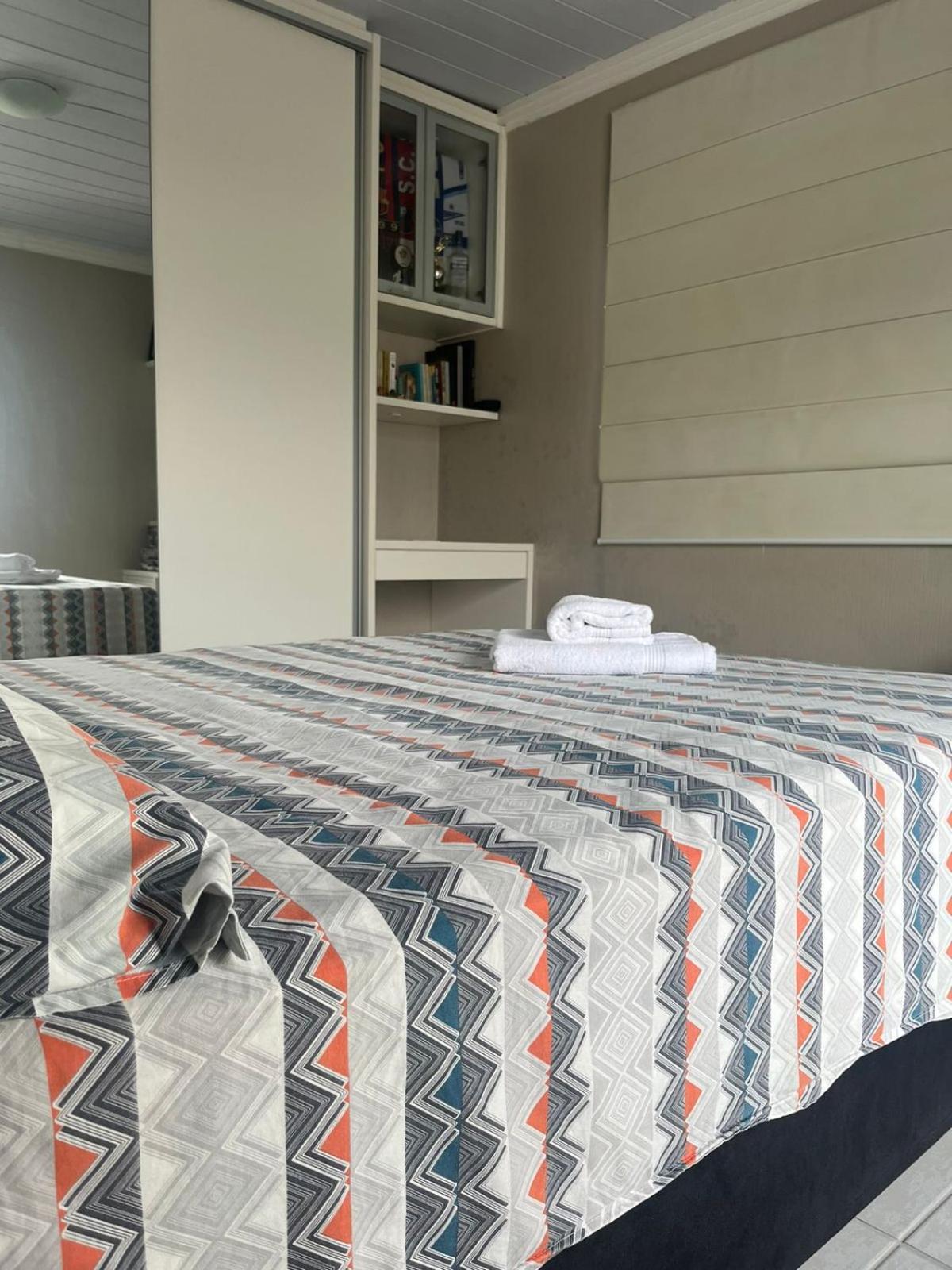 Homestay Acolhedor No Balneario Florianopolis